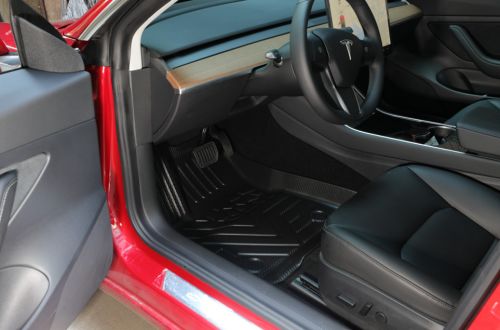 橋田汽車用品定制腳墊服務(wù),讓你行車更加自如