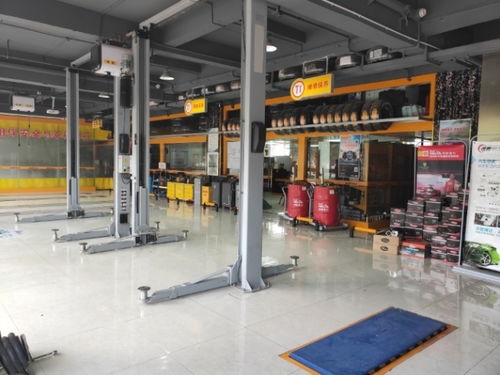 汽車服務(wù)公司招聘裝潢工洗車工